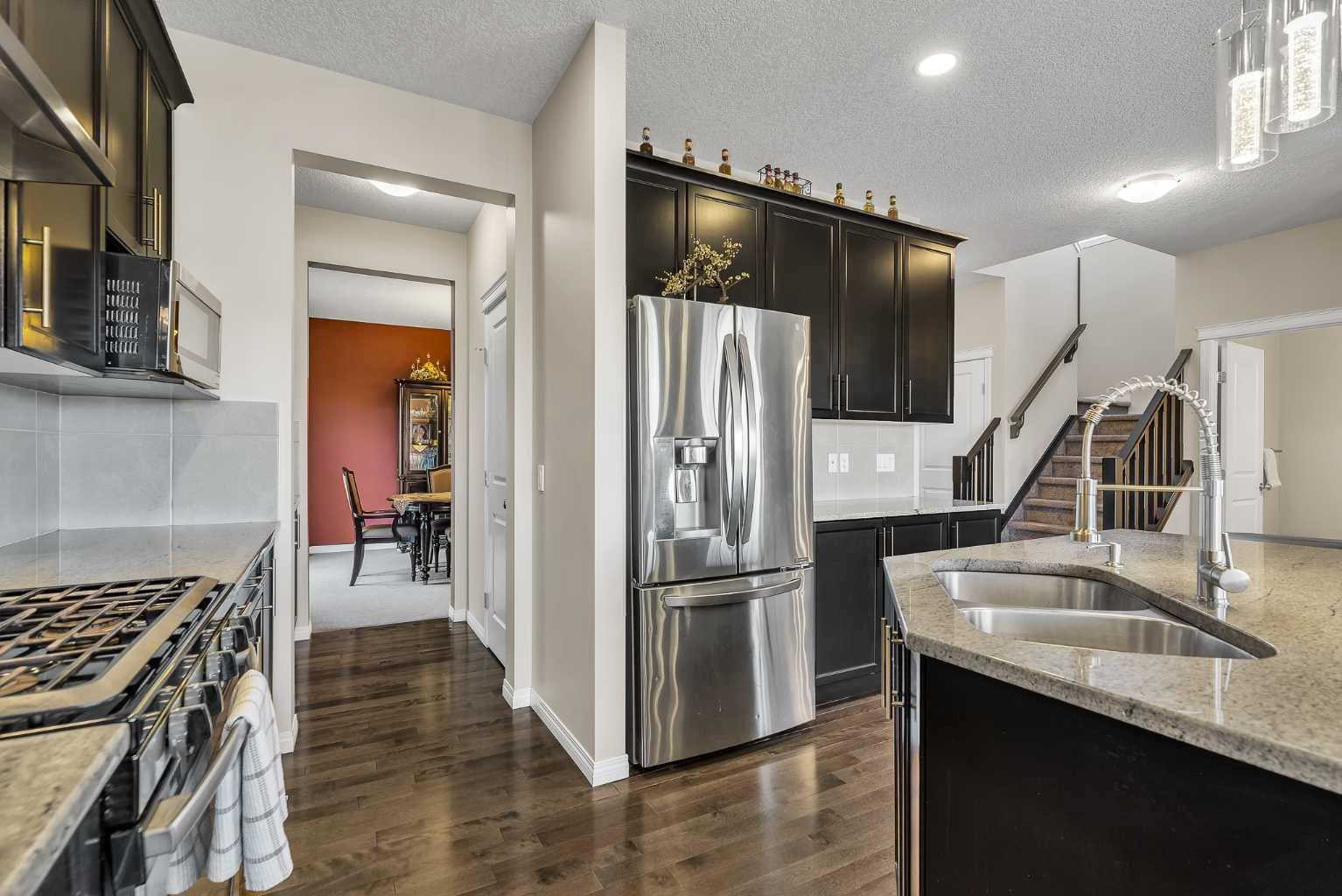 87 Panton Landing NW