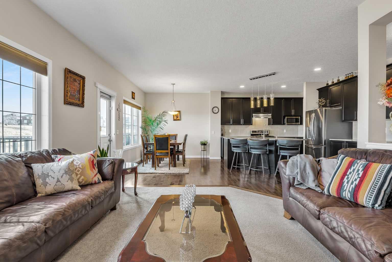 87 Panton Landing NW