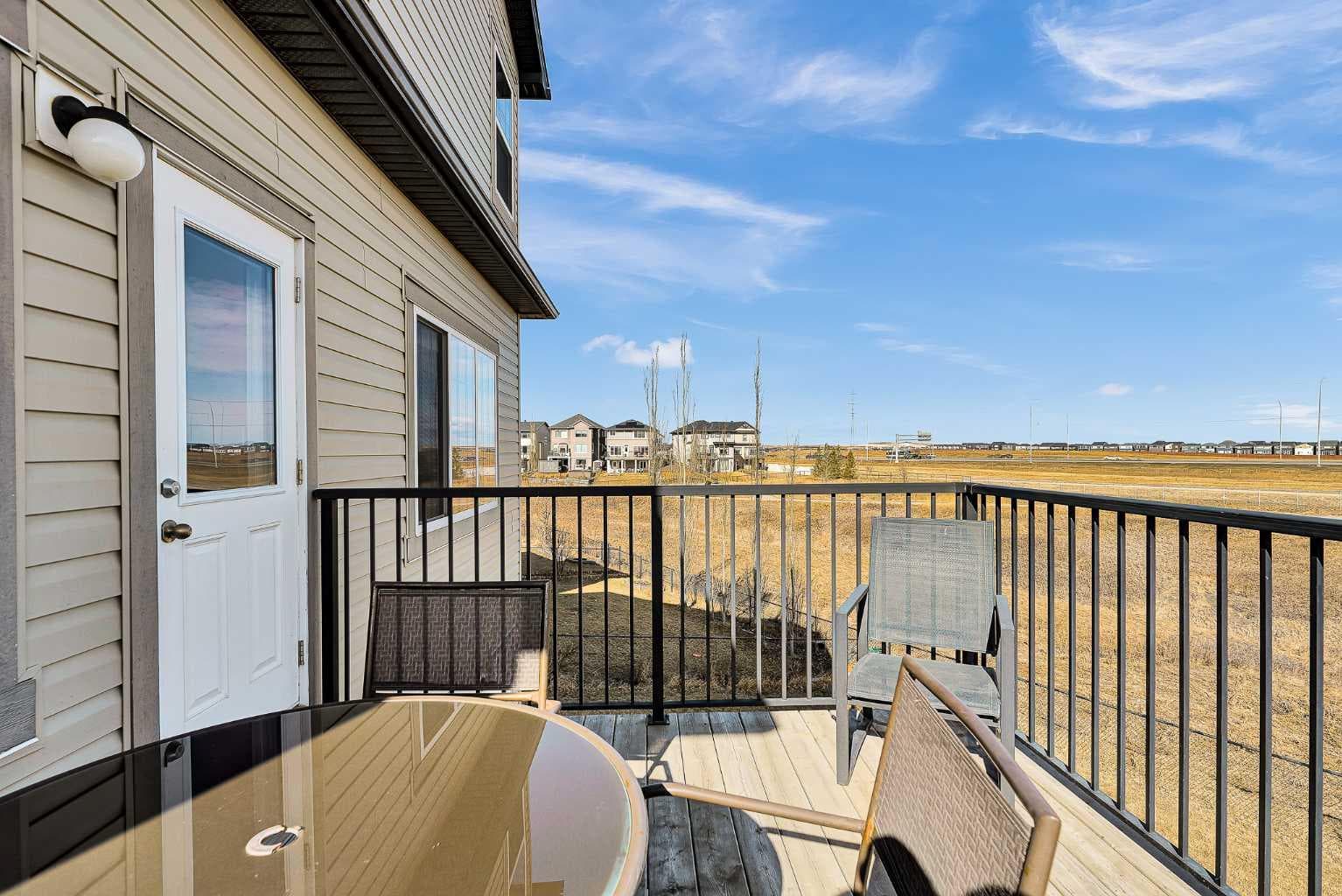 87 Panton Landing NW
