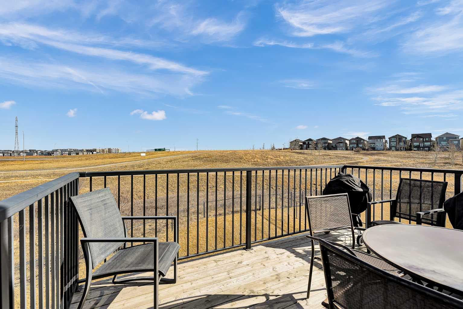 87 Panton Landing NW