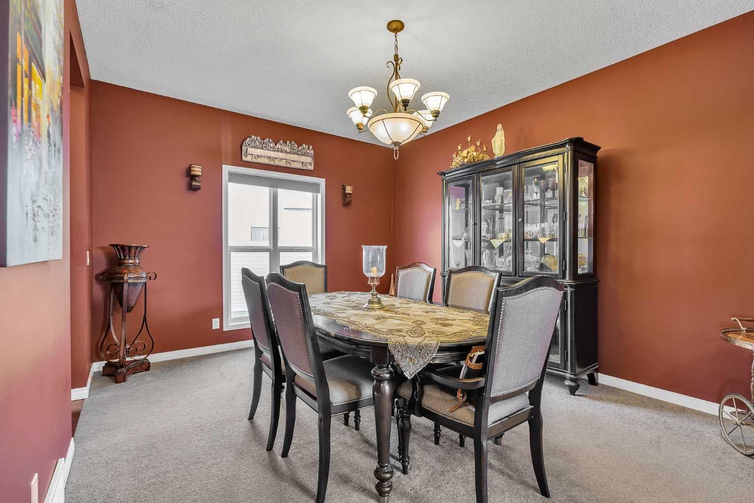 87 Panton Landing NW