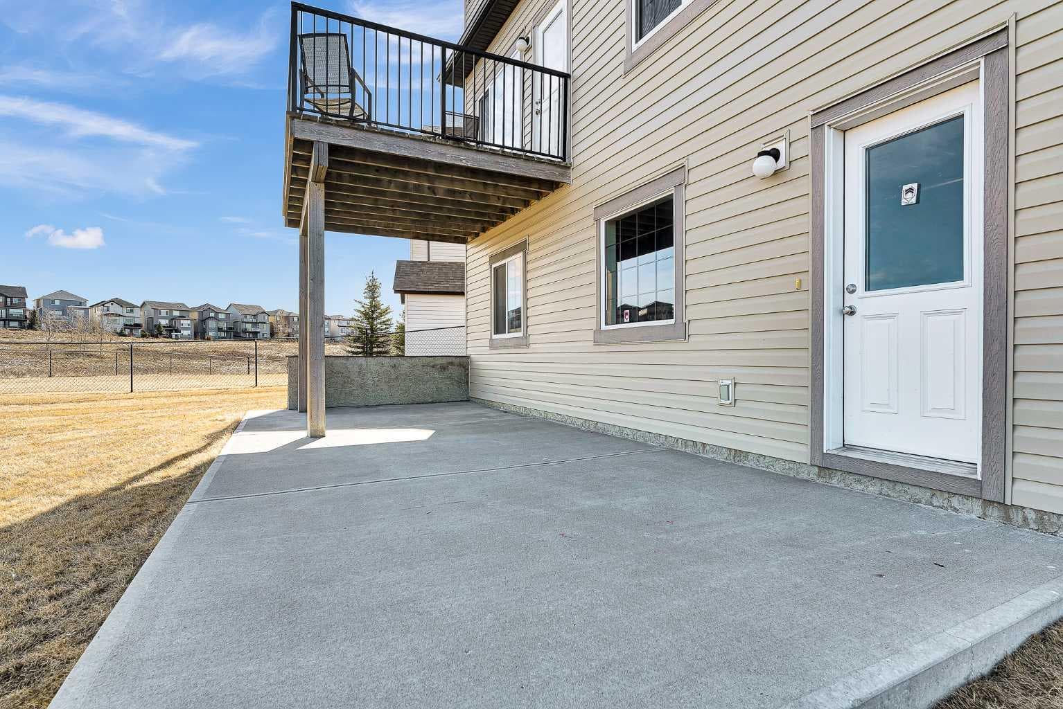87 Panton Landing NW