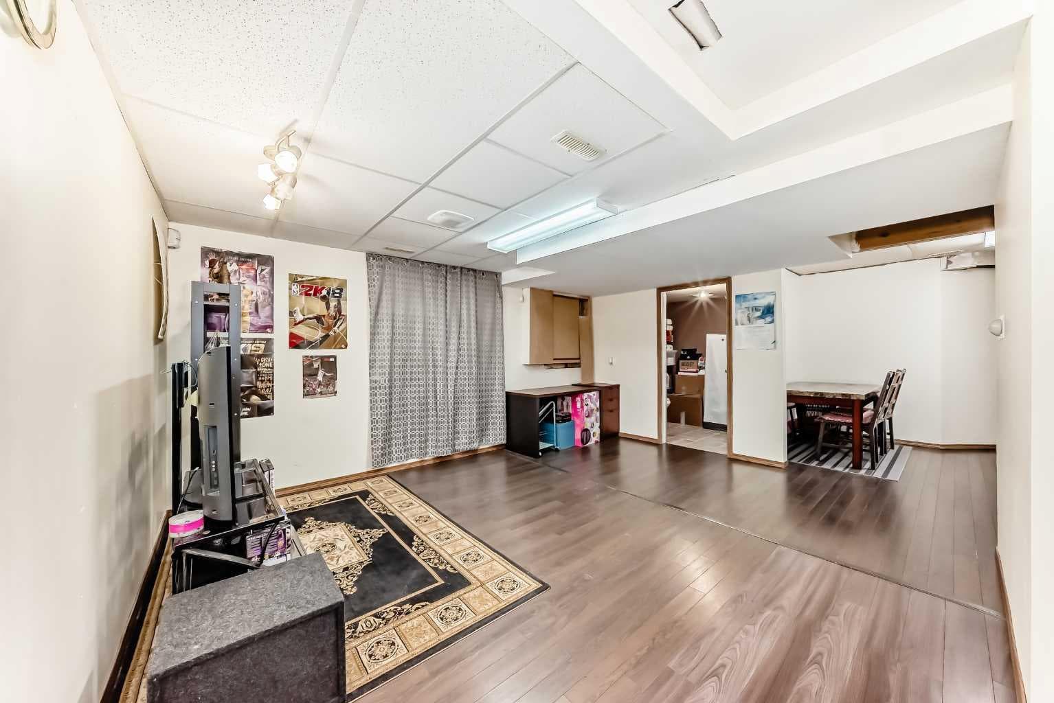 16062 Everstone Road SW