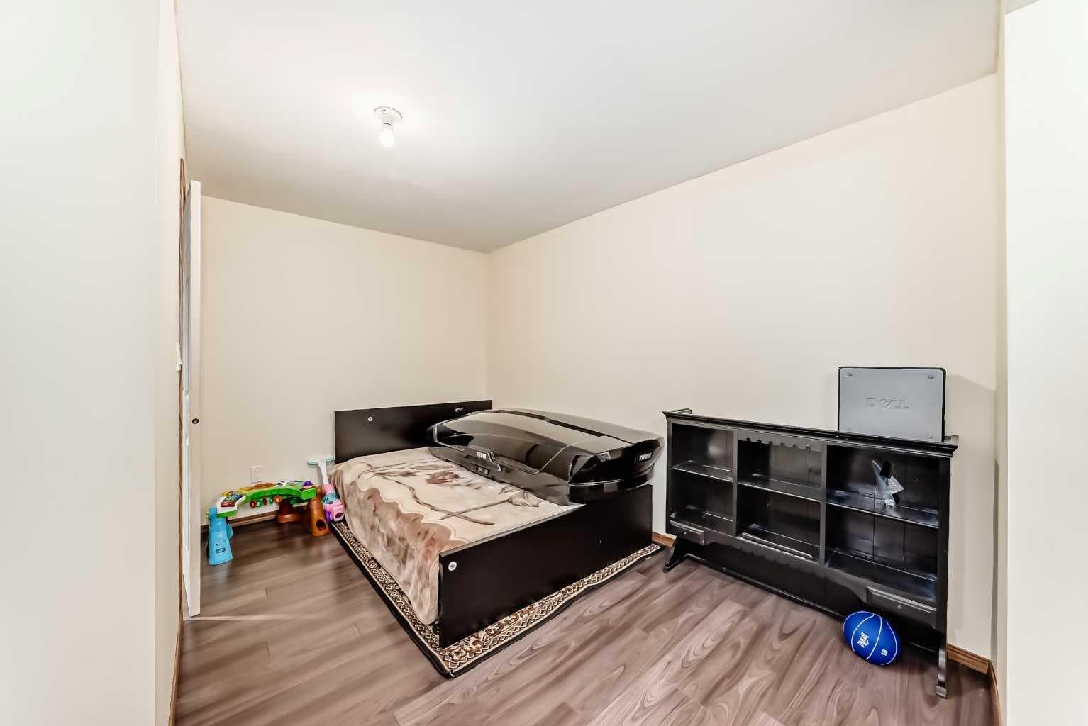 16062 Everstone Road SW
