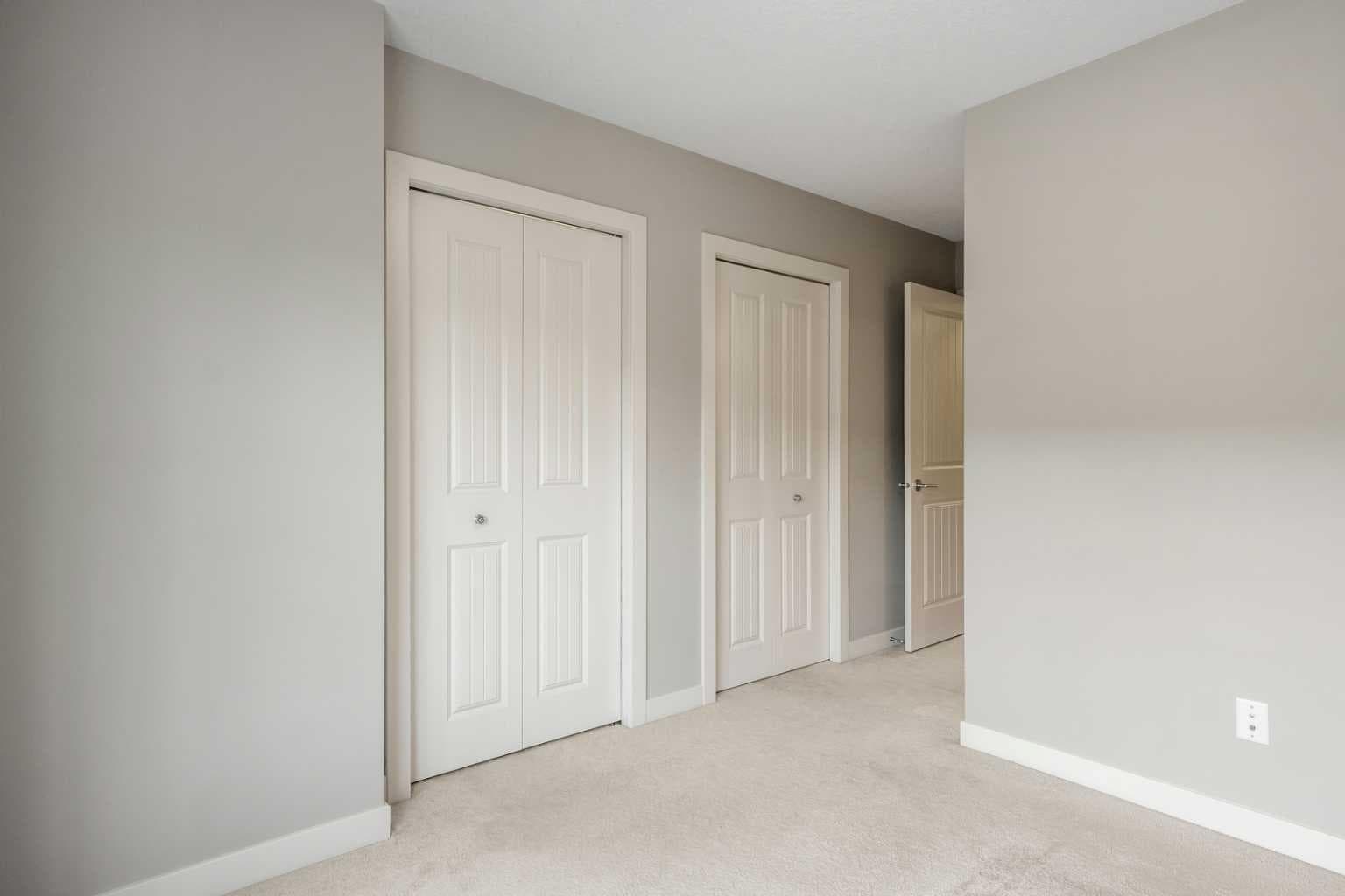 203, 355 Nolancrest Heights NW