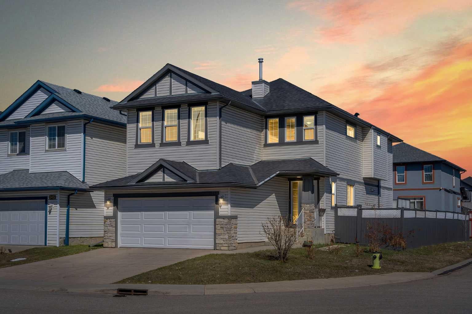 149 Saddlecrest Green NE