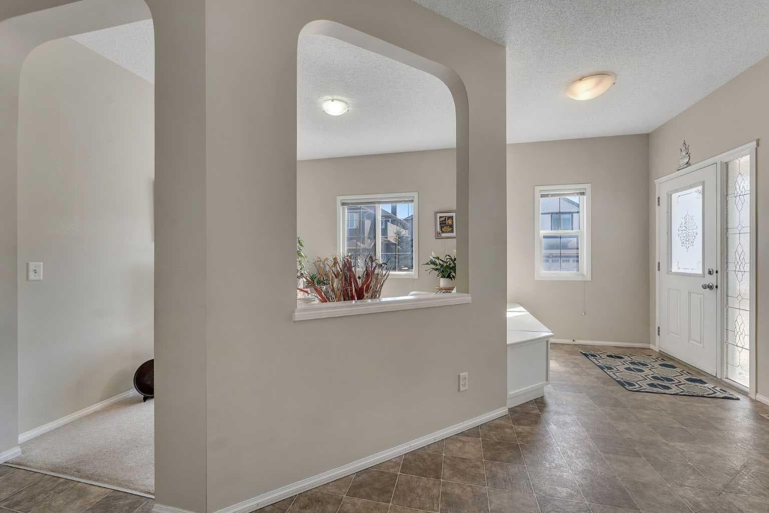 149 Saddlecrest Green NE