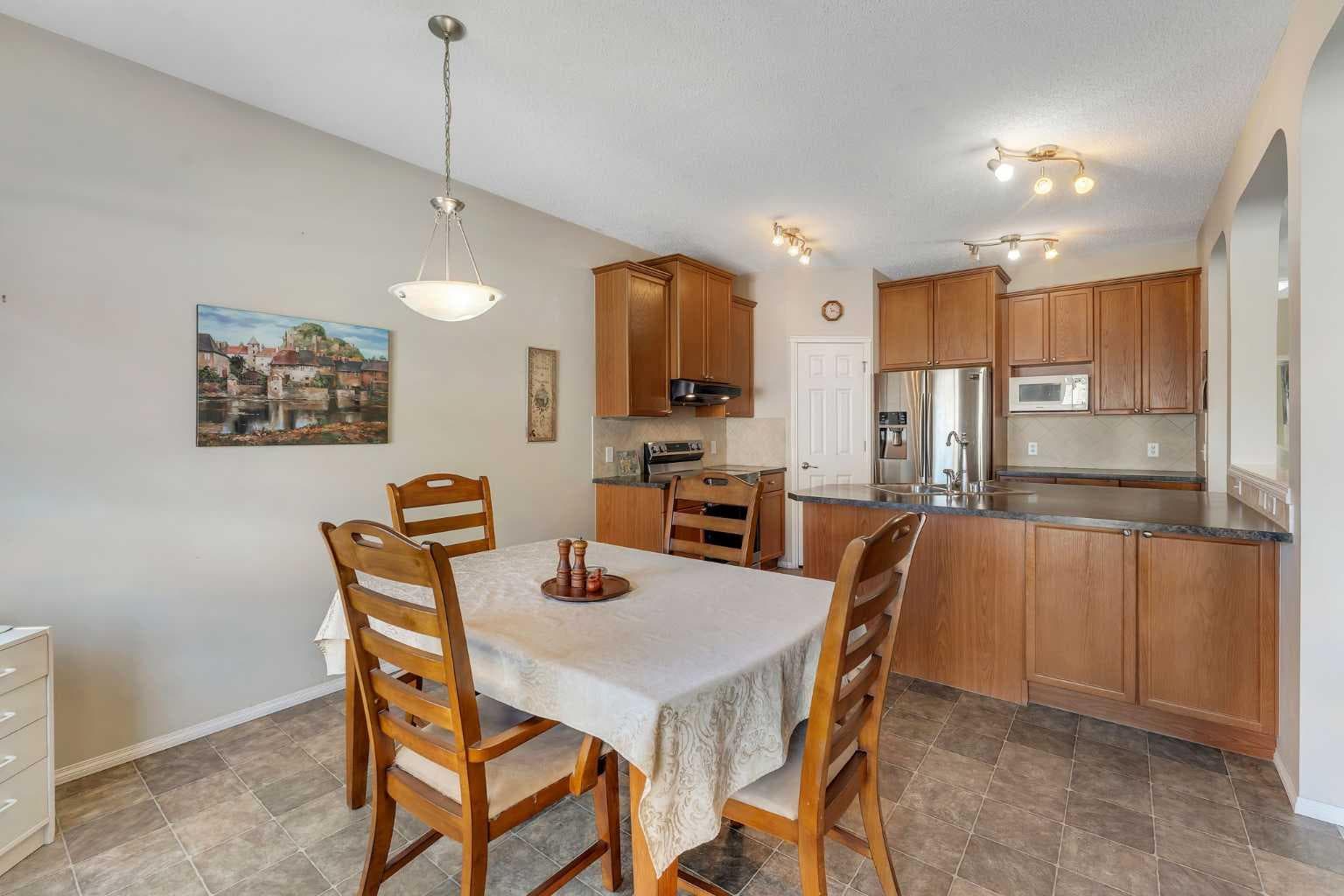 149 Saddlecrest Green NE