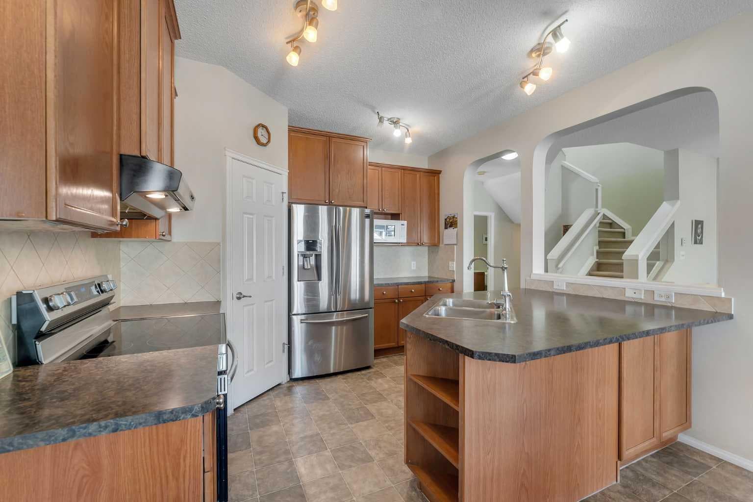 149 Saddlecrest Green NE