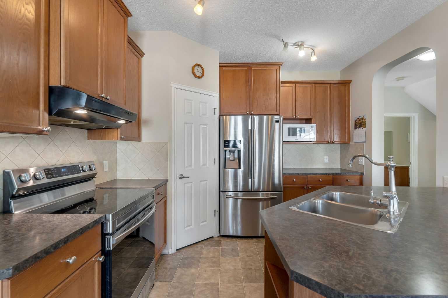 149 Saddlecrest Green NE