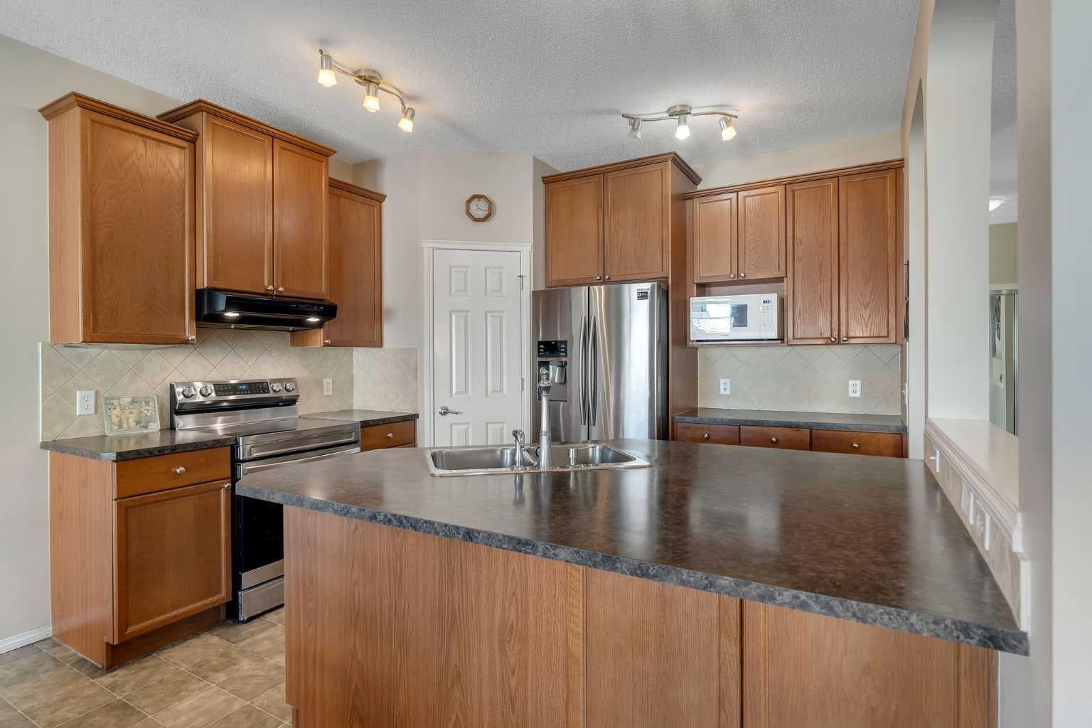 149 Saddlecrest Green NE