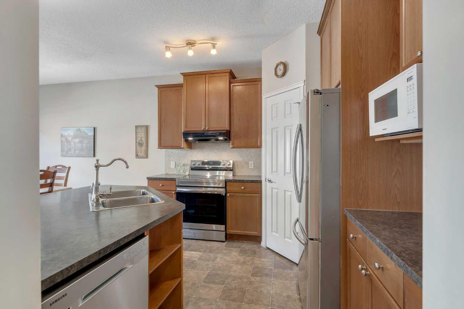 149 Saddlecrest Green NE
