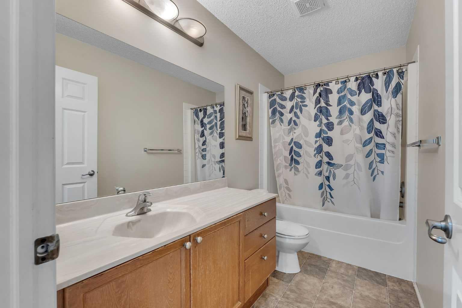 149 Saddlecrest Green NE