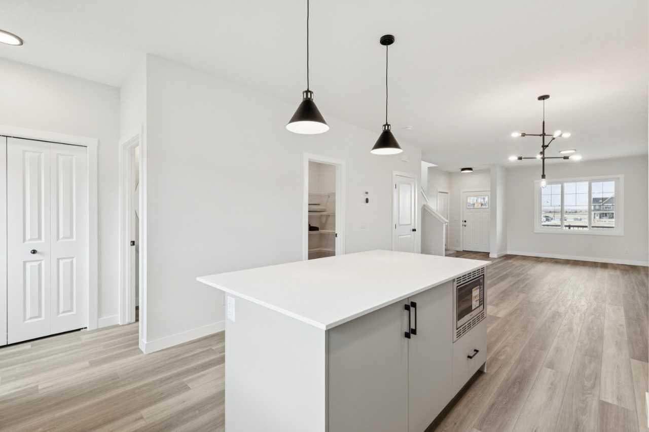 244 Drystone Walk NW