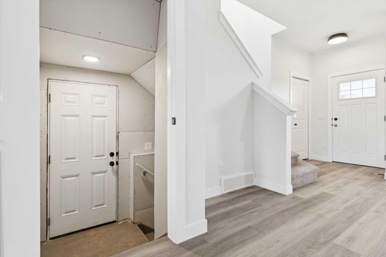 244 Drystone Walk NW