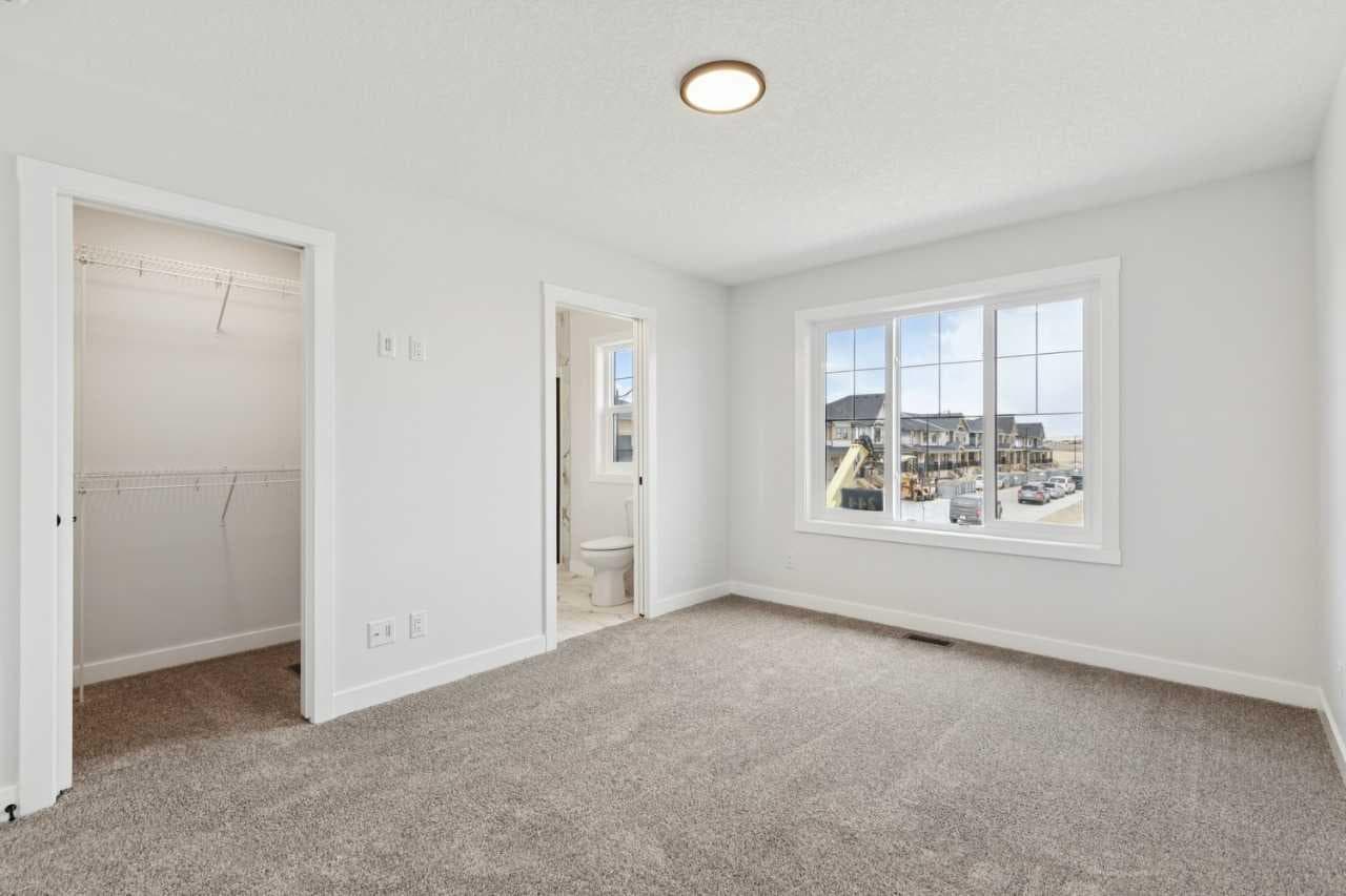 244 Drystone Walk NW