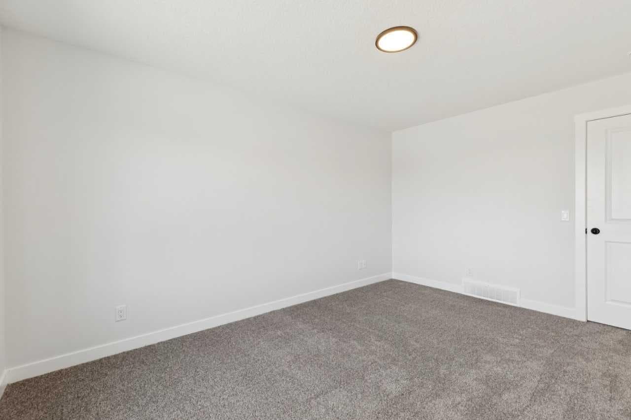 244 Drystone Walk NW