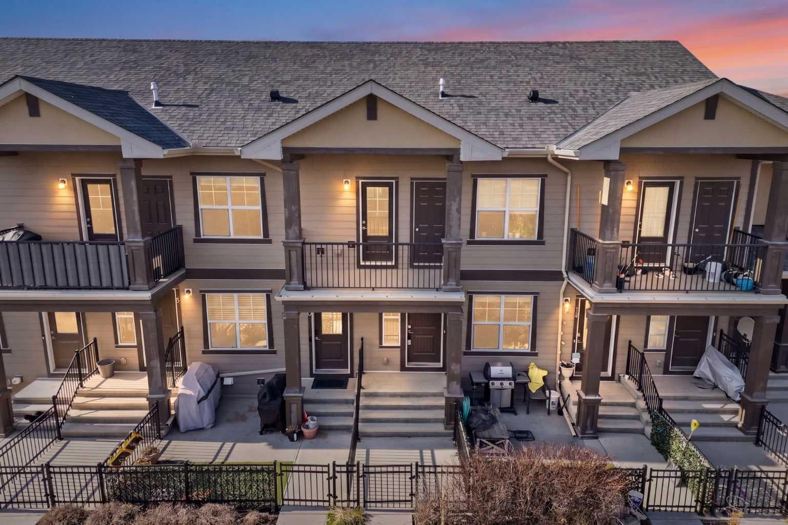 12 Evanscrest Gardens NW