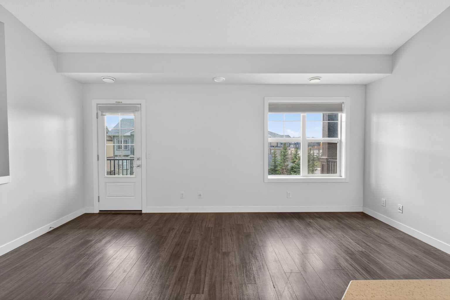 12 Evanscrest Gardens NW