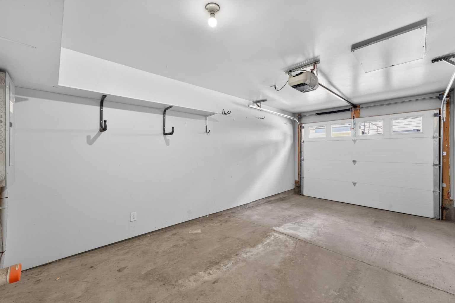 12 Evanscrest Gardens NW