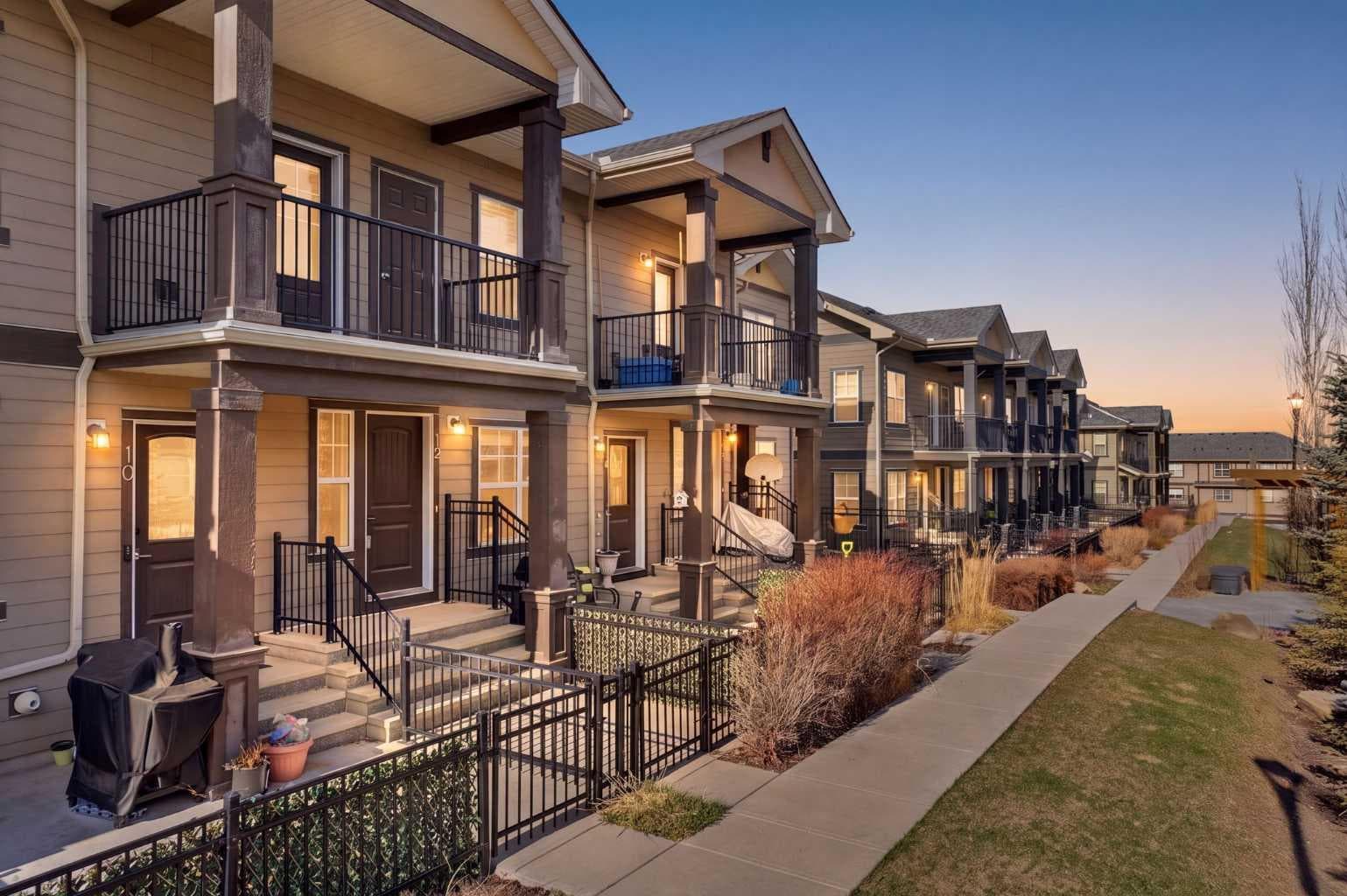 12 Evanscrest Gardens NW