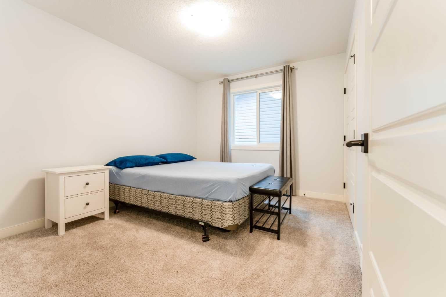 54 Evansfield Green NW