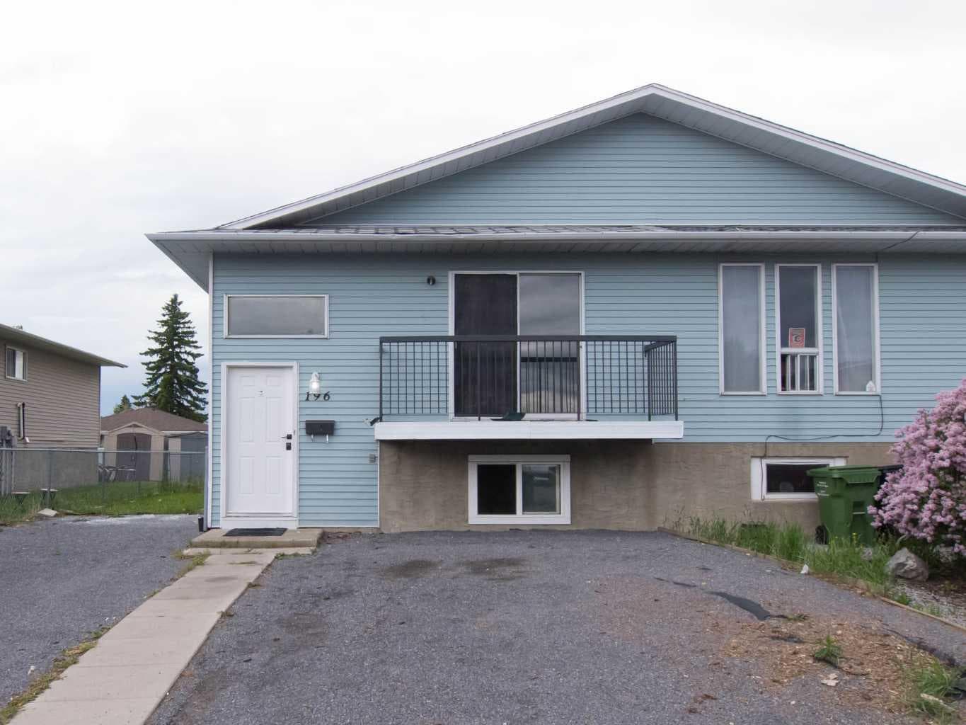 196 Fonda Drive SE