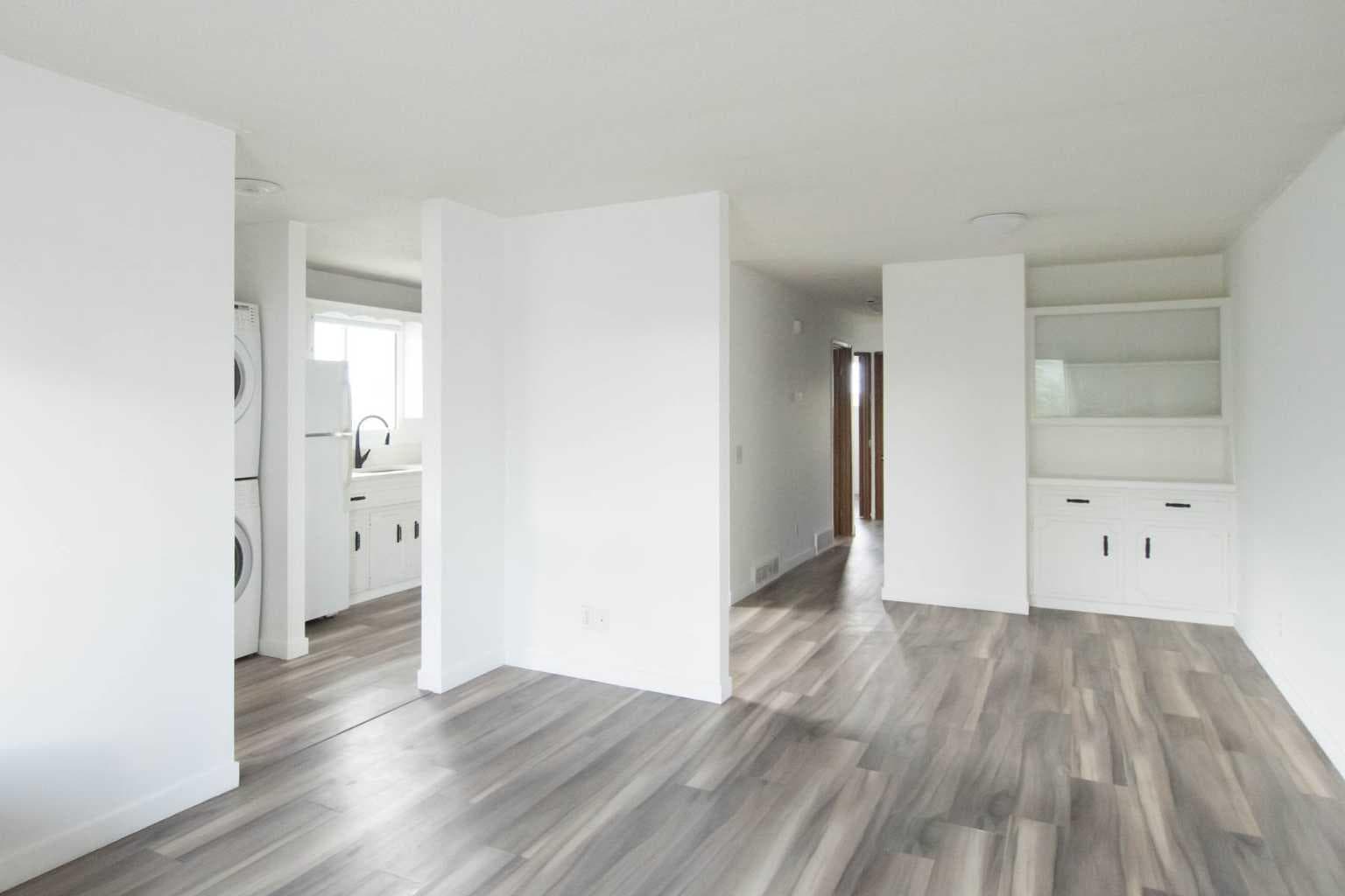 196 Fonda Drive SE