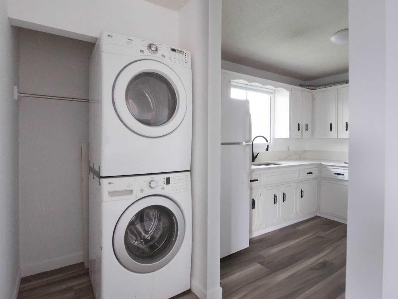 196 Fonda Drive SE