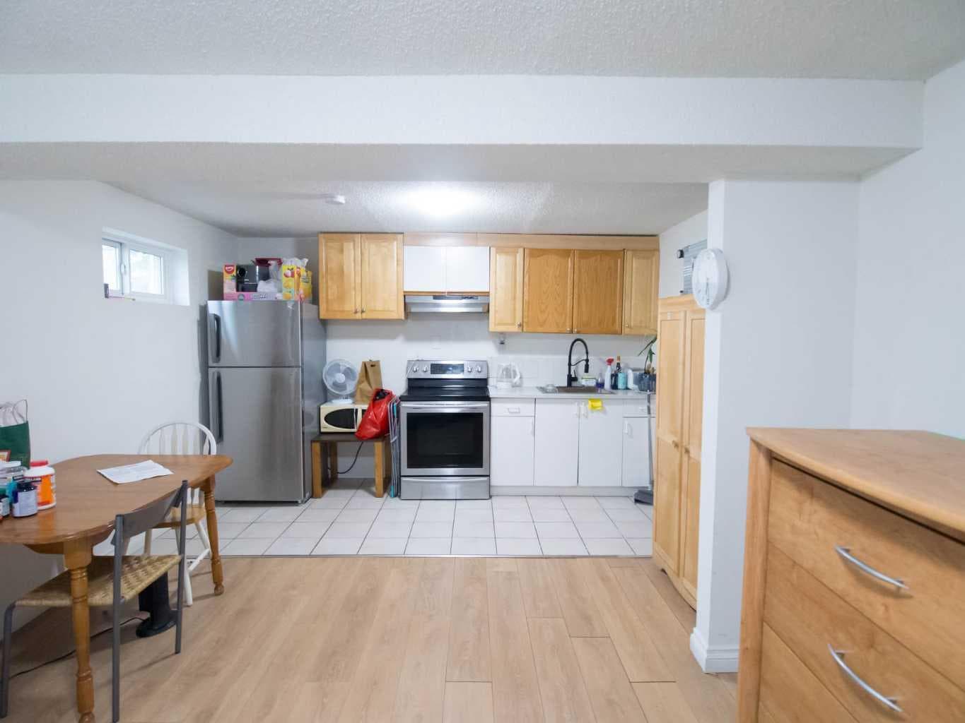 196 Fonda Drive SE