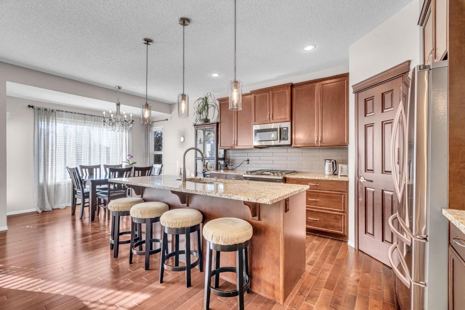 112 Walden Terrace SE