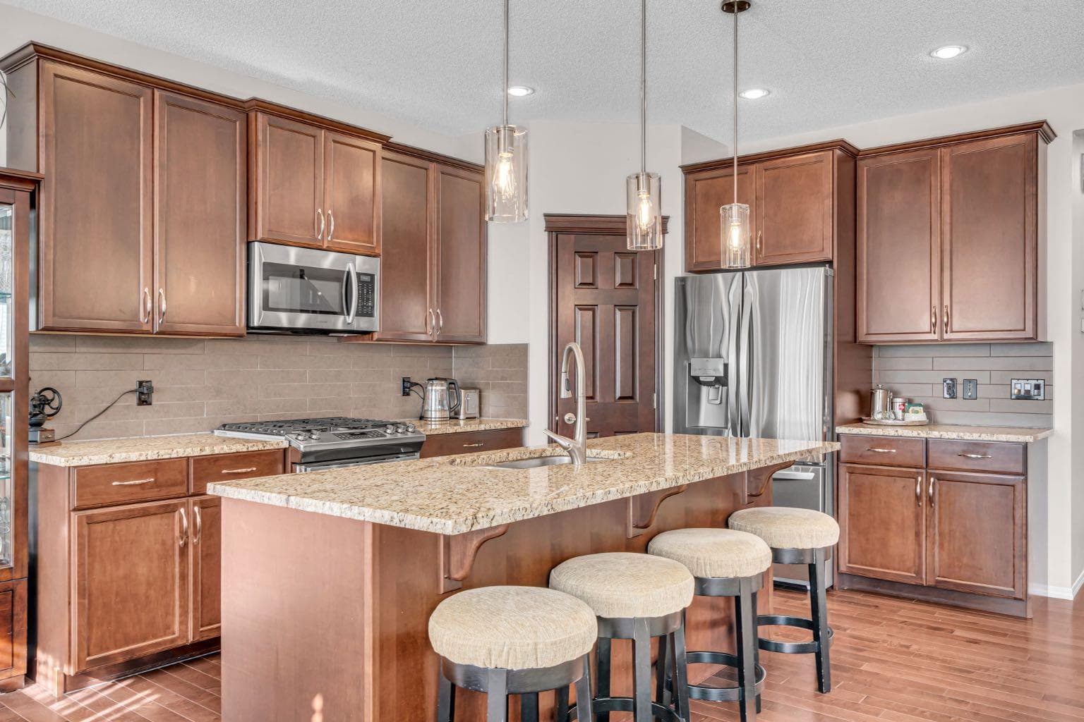 112 Walden Terrace SE