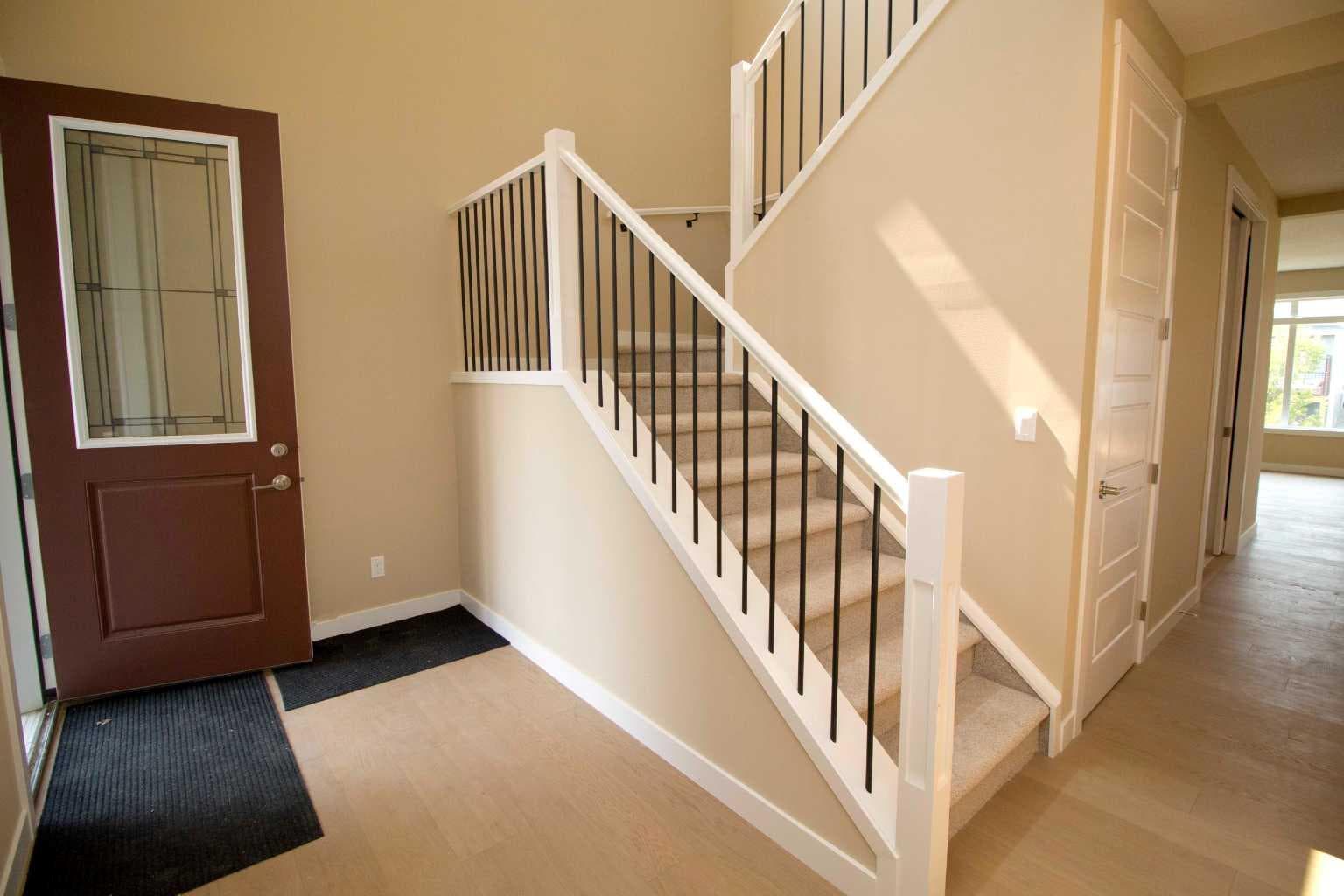 127 Sundown Crescent 