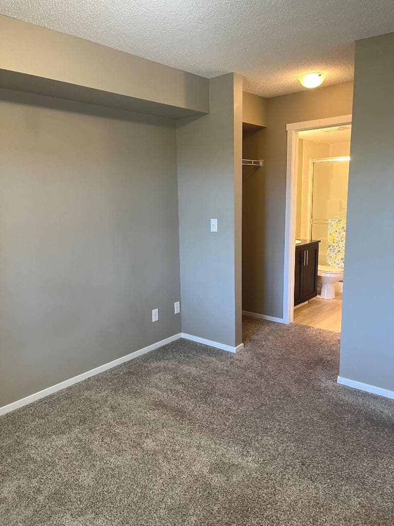 2238, 81 Legacy Boulevard SE