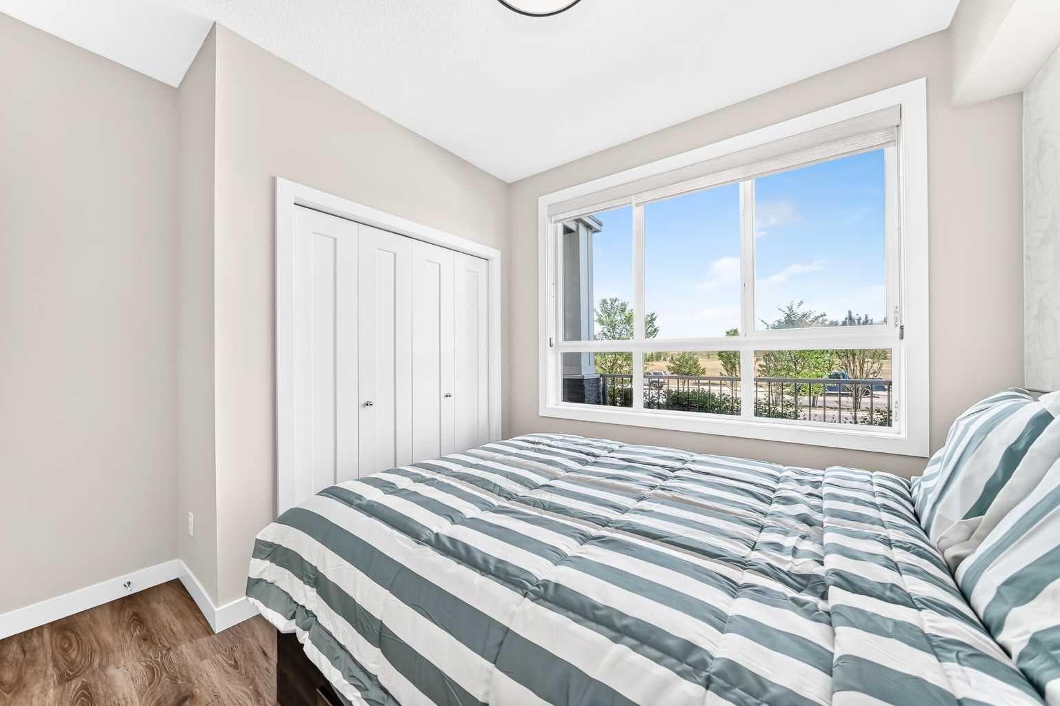 120, 10 Walgrove Walk SE