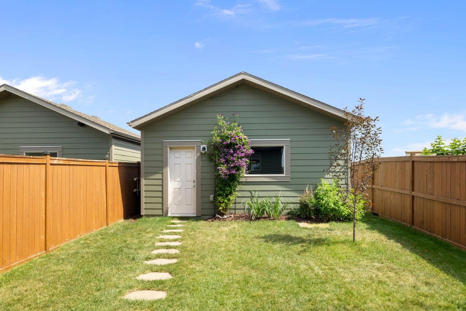 719 Mahogany Boulevard SE