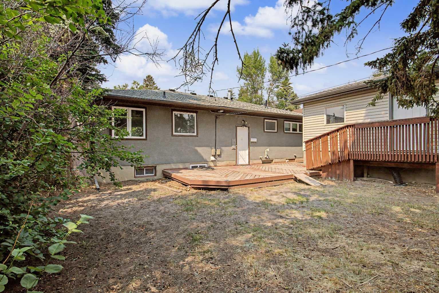 18 Collingwood Place NW