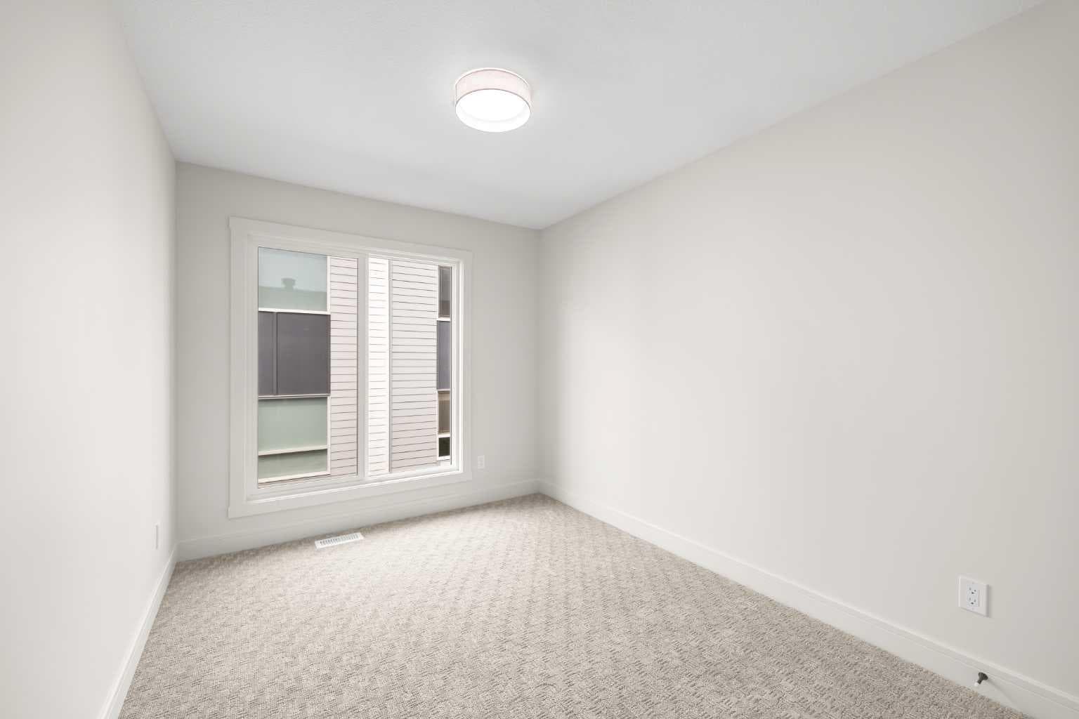 302, 67 Panatella Square NW