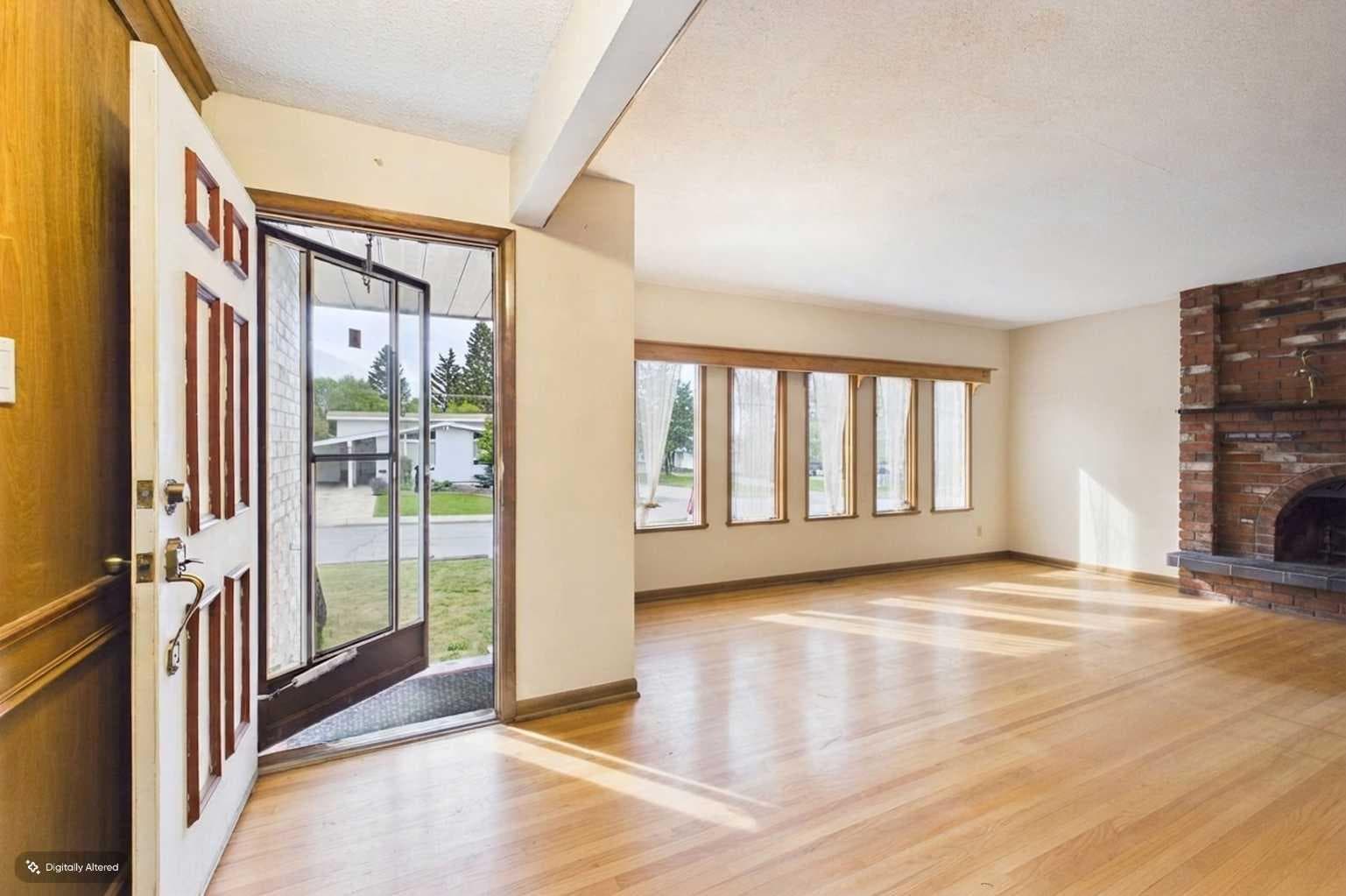 5 Chisholm Crescent NW