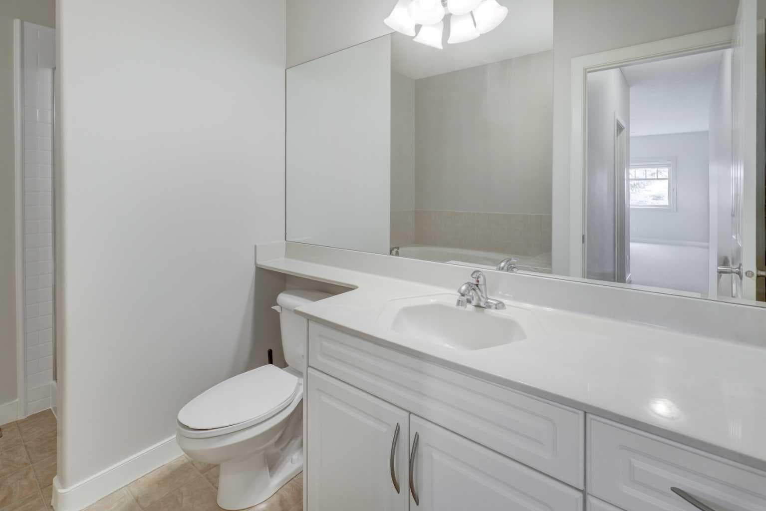 103 Bridle Estates Mews SW