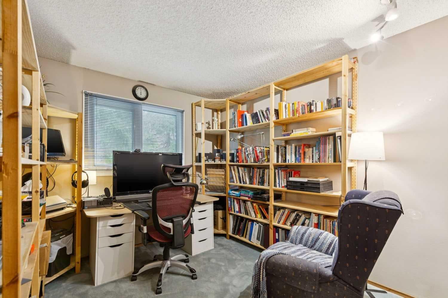 107 Bermuda Drive NW