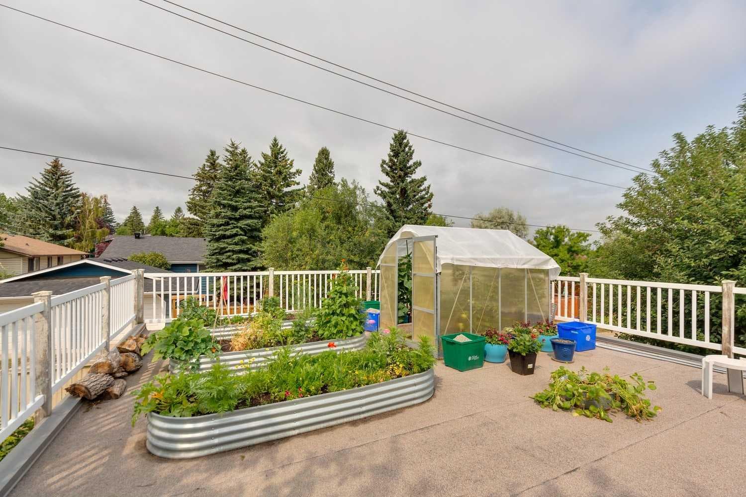 107 Bermuda Drive NW