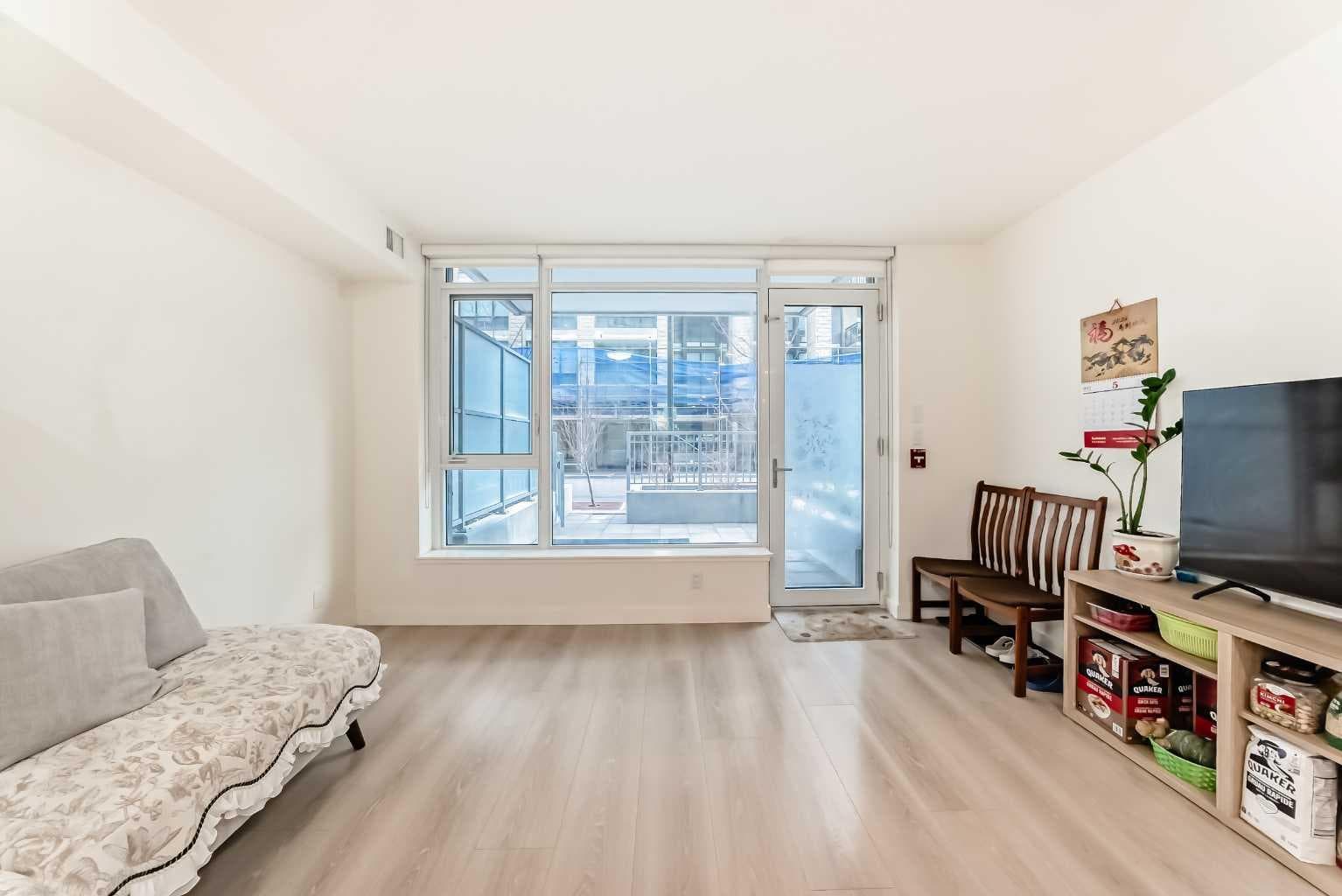 104, 108 Waterfront Court SW