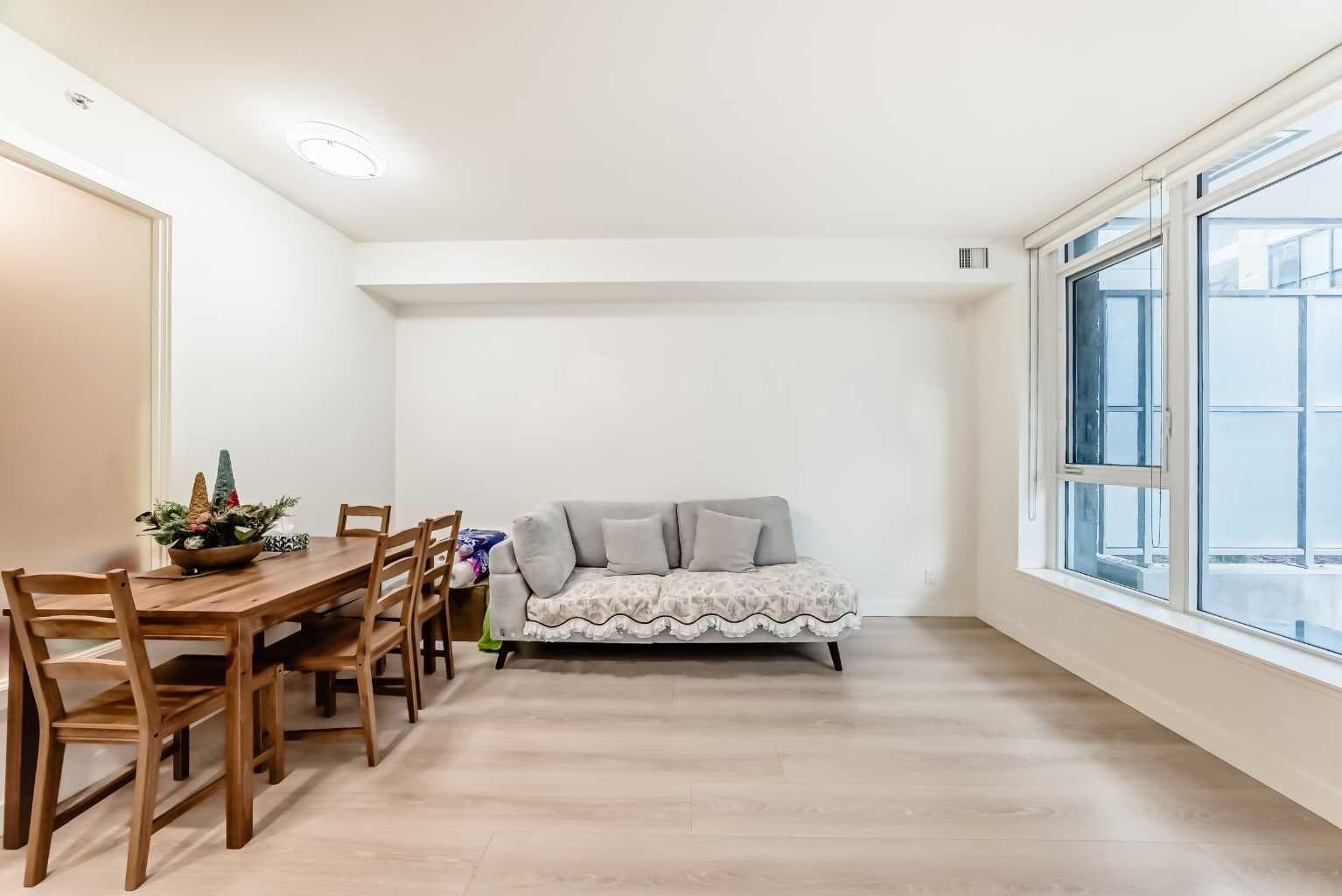 104, 108 Waterfront Court SW
