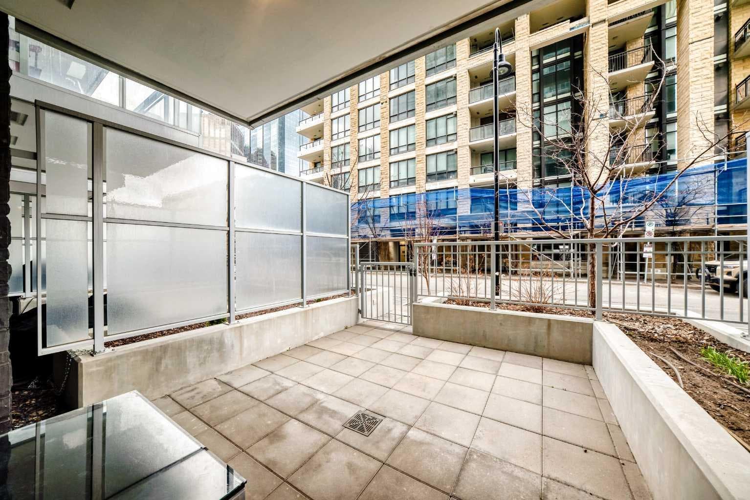 104, 108 Waterfront Court SW