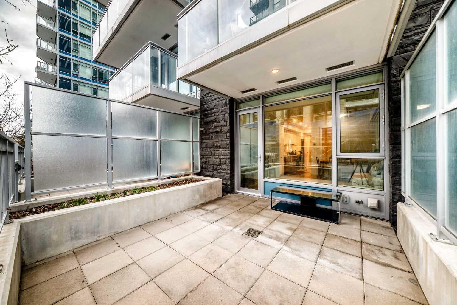 104, 108 Waterfront Court SW
