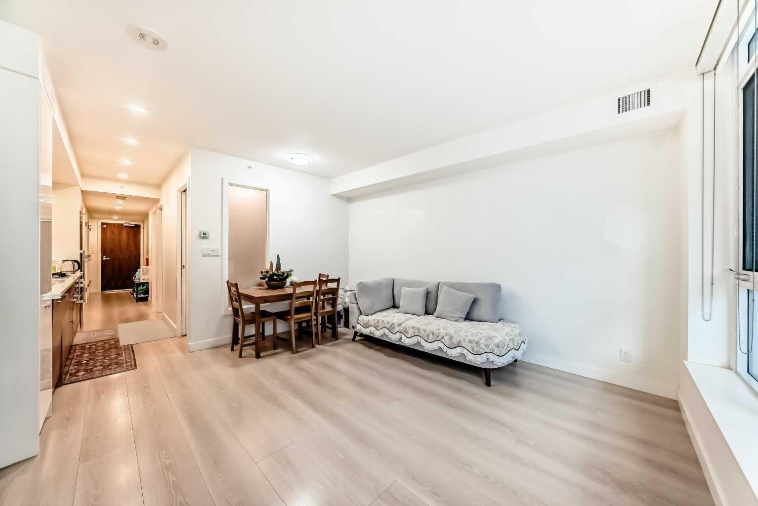 104, 108 Waterfront Court SW