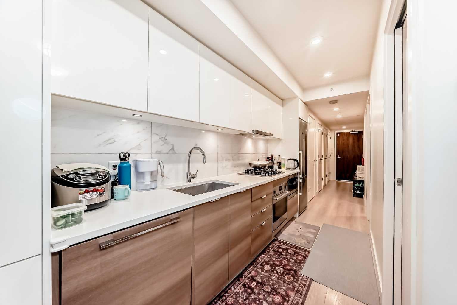 104, 108 Waterfront Court SW