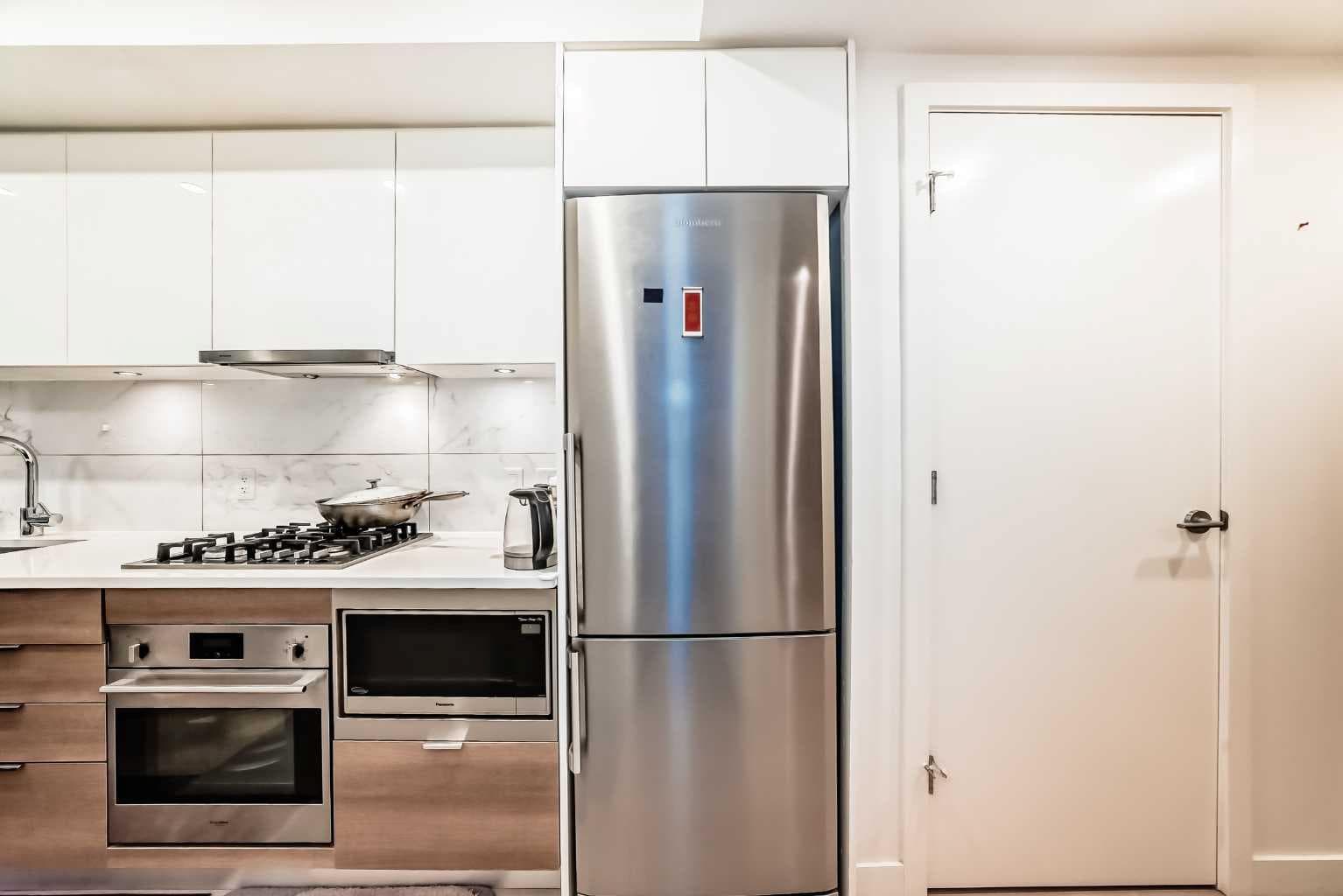 104, 108 Waterfront Court SW
