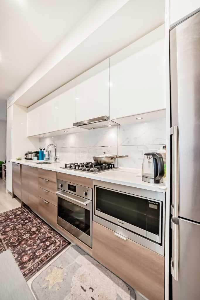 104, 108 Waterfront Court SW